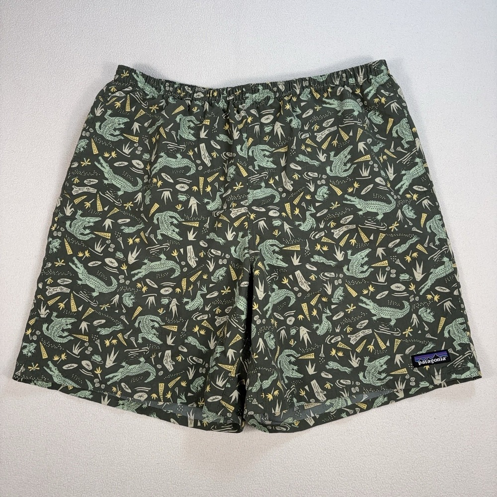 Patagonia Baggies Long 6" Shorts Men's L Green Alligator Frog Mesh Lined Hybrid